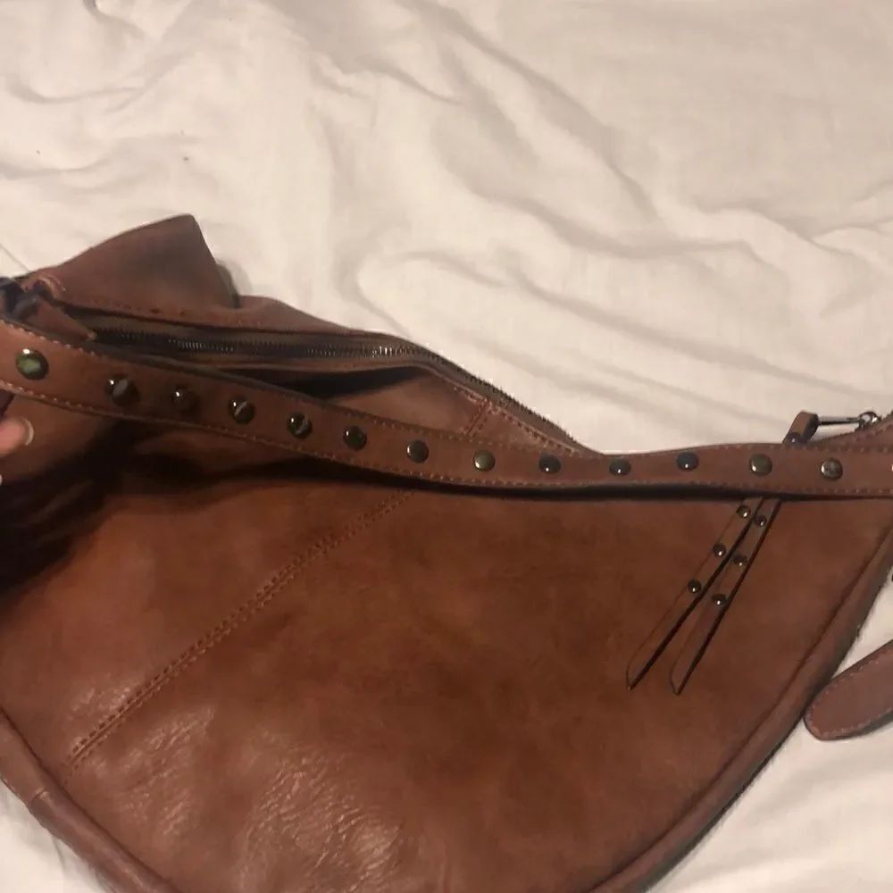 COPY - MMS Hobo Style Bag - Picture 5 of 11